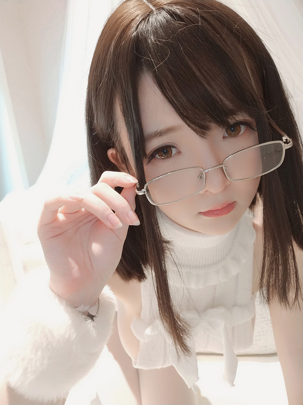 一小央泽，从女仆到御姐，一小央泽靠神级 cos 火出圈(图3)